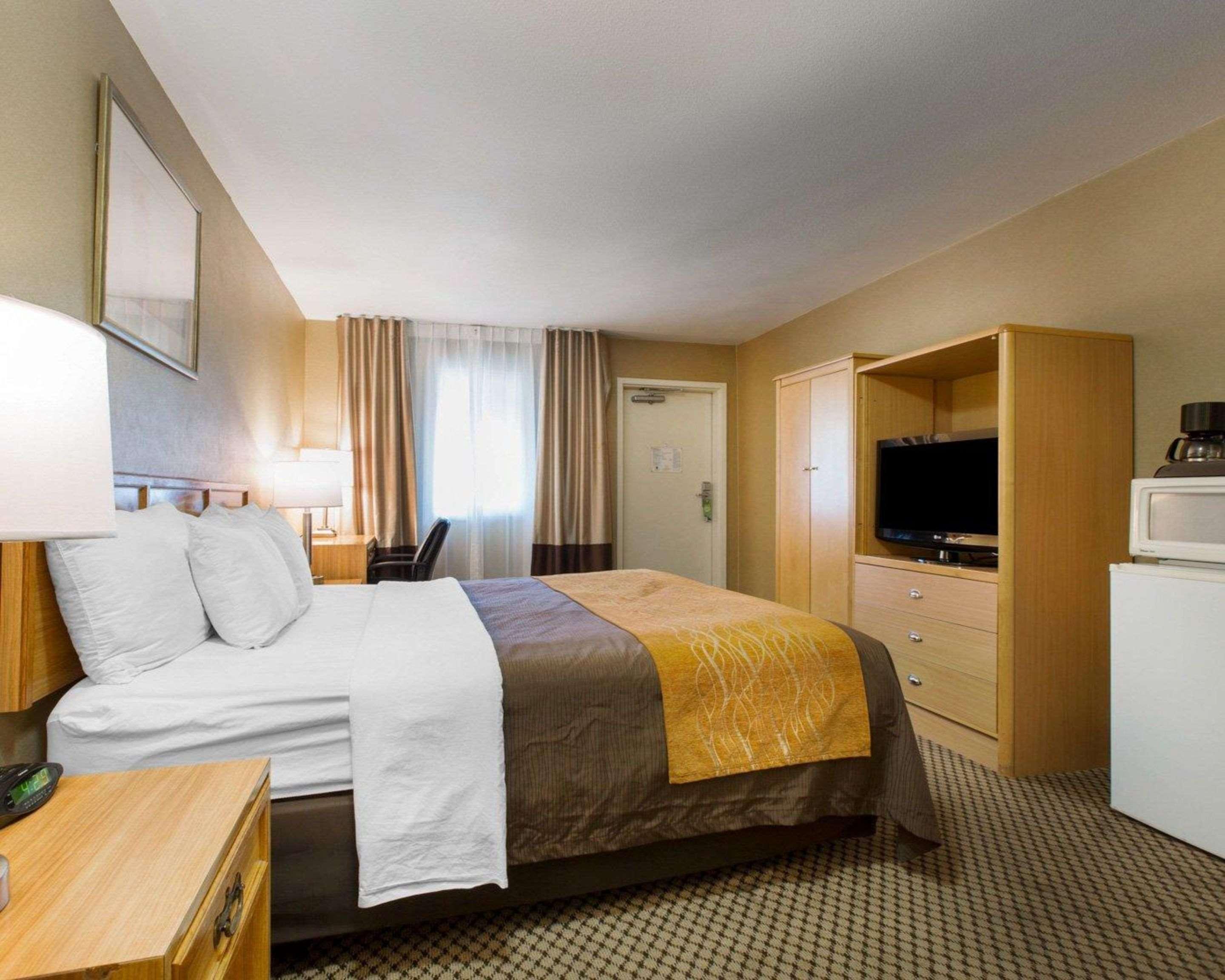 Comfort Inn & Suites Moreno Valley Near March Air Reserve Base Экстерьер фото