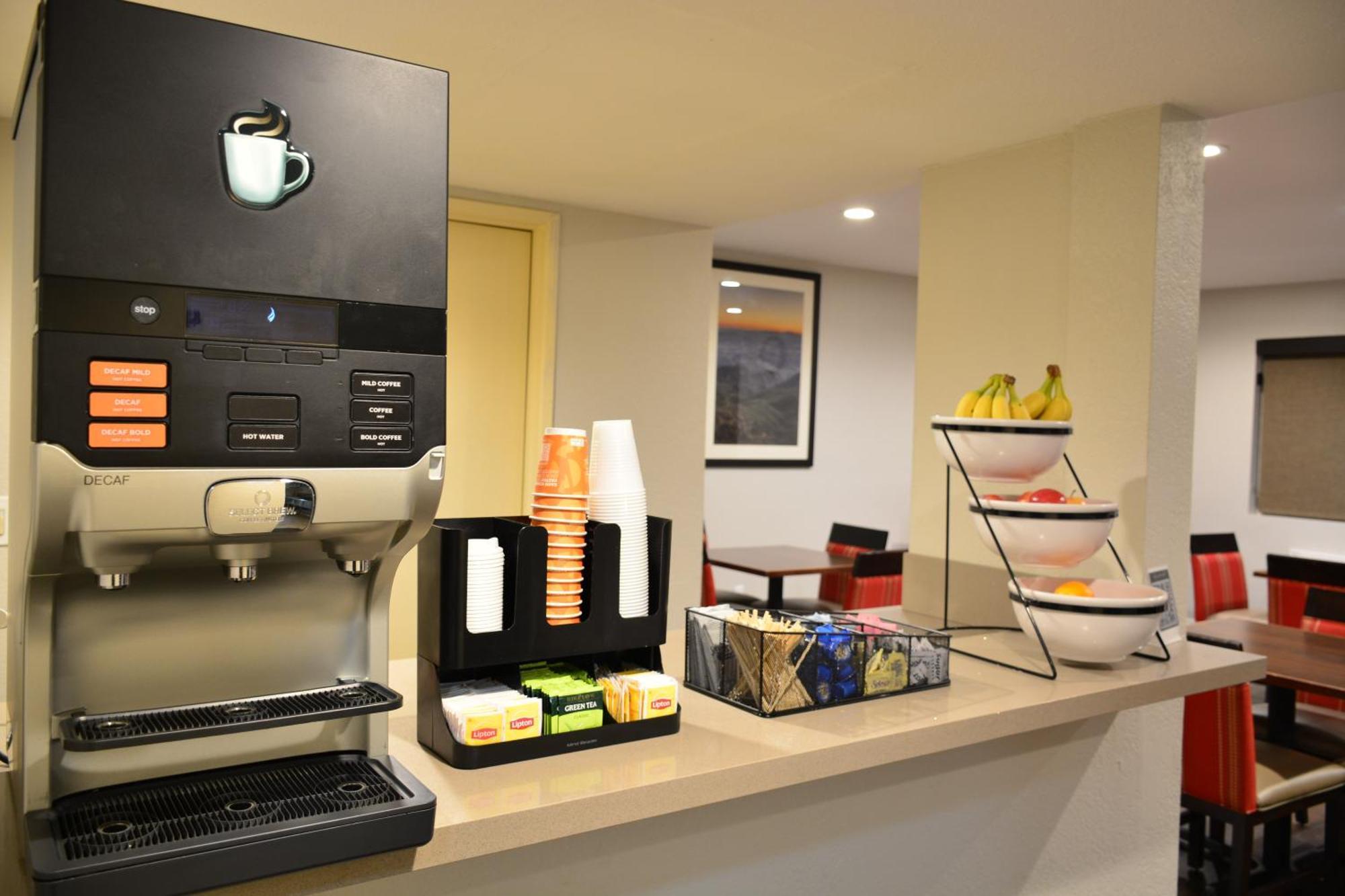 Comfort Inn & Suites Moreno Valley Near March Air Reserve Base Экстерьер фото
