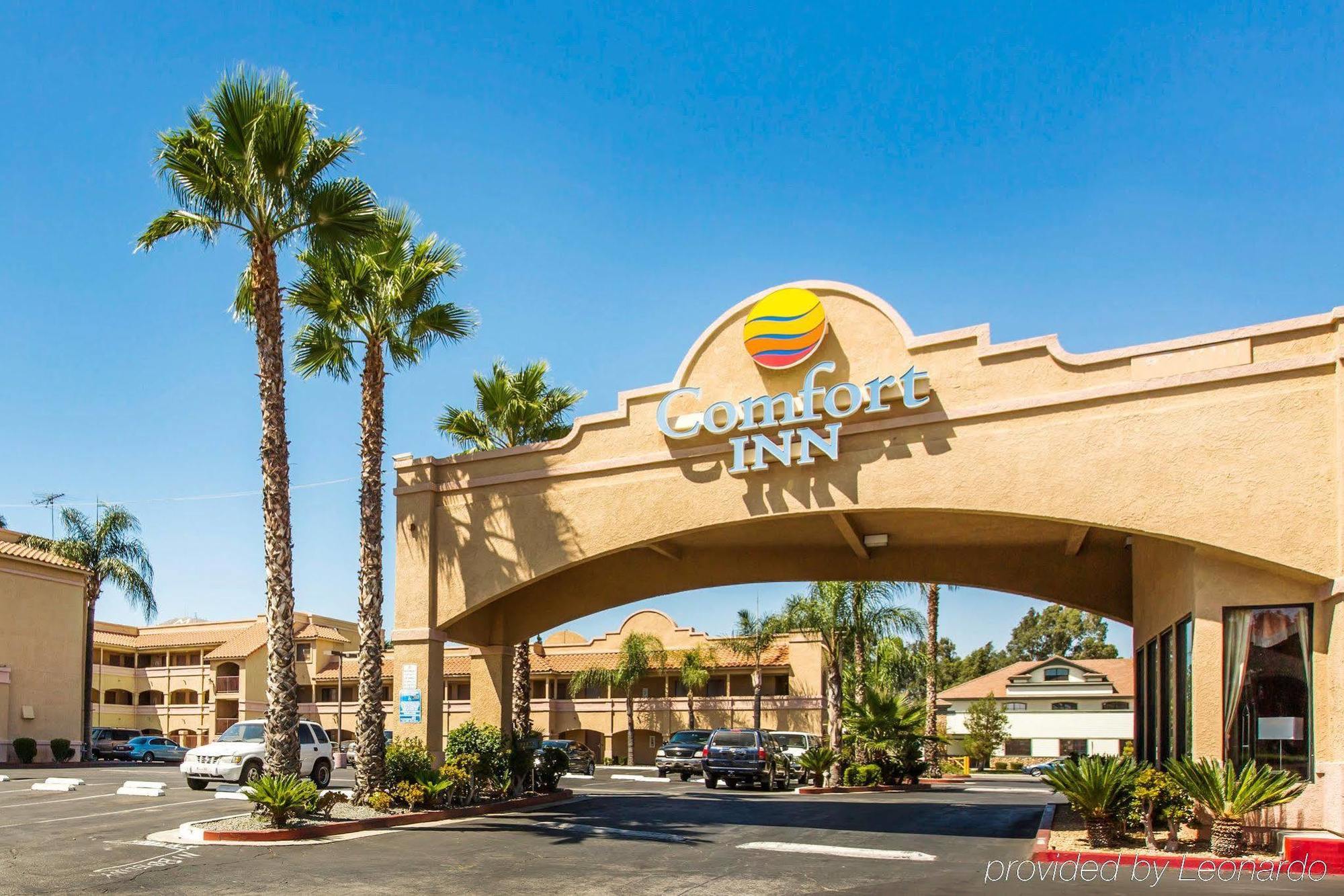Comfort Inn & Suites Moreno Valley Near March Air Reserve Base Экстерьер фото